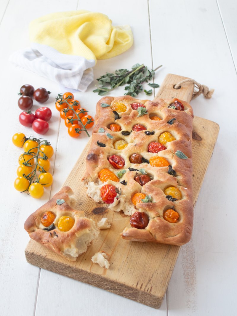 ISLE OF WIGHT MIXED CHERRY TOMATO FOCACCIA
